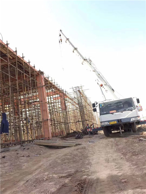 仁怀市吊车作业的安全注意事项有哪些？