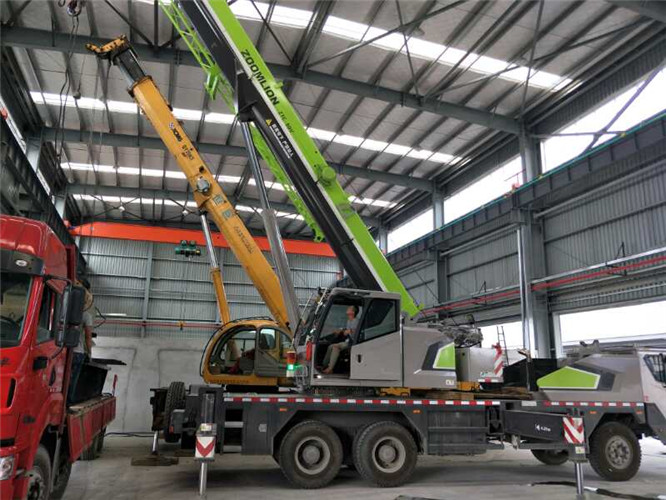 仁怀市高空车出租需要注意哪些安全事项？