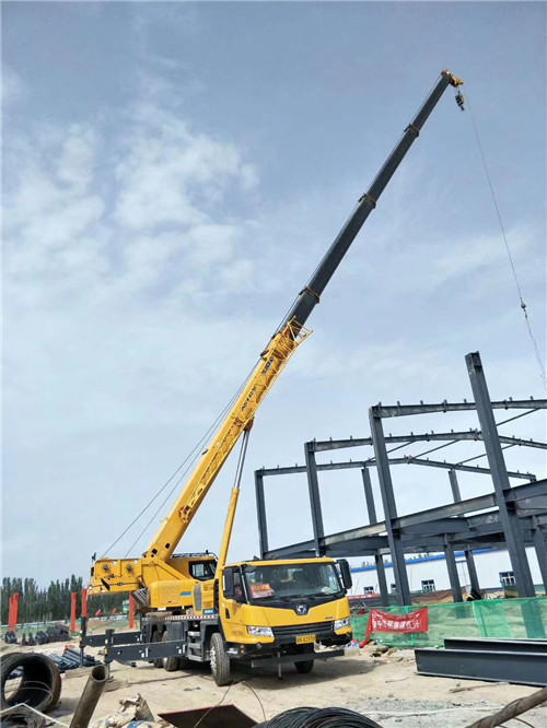 仁怀市超高层建筑钢结构吊装案例